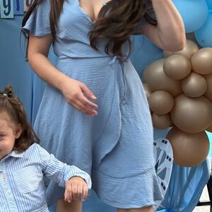 Elegant Blue Wrap Dress with Short Sleeves